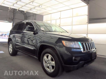 2012 Jeep Grand Cherokee Laredo - miniatura 4