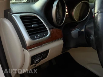 2012 Jeep Grand Cherokee Limited - miniatura 51