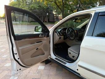 2012 Jeep Grand Cherokee Limited - miniatura 59
