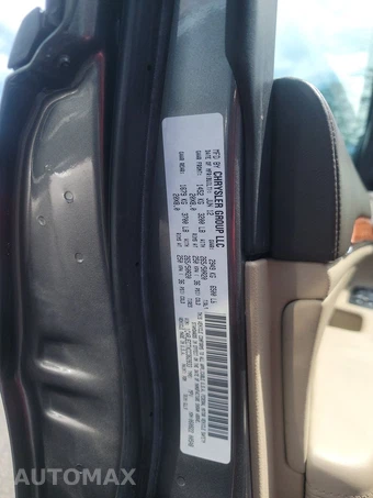 2012 Jeep Grand Cherokee Overland – miniatura 14