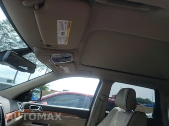 2012 Jeep Grand Cherokee Overland – miniatura 17