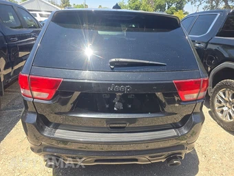 2012 Jeep Grand Cherokee SRT8 - miniatura 5