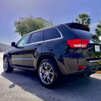 2012 Jeep Grand Cherokee SRT8 - miniatura 14