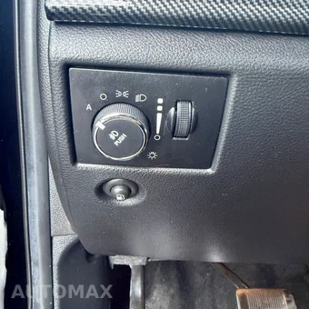 2012 Jeep Grand Cherokee SRT8 - miniatura 35