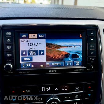 2012 Jeep Grand Cherokee SRT8 - miniatura 38