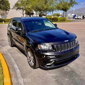 2012 Jeep Grand Cherokee SRT8 - miniatura 6