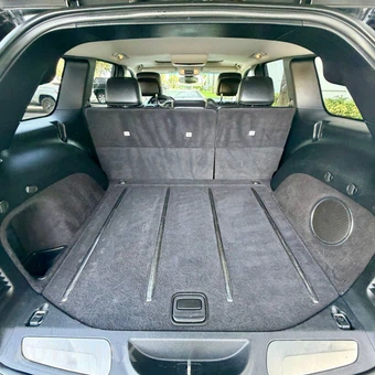 2012 Jeep Grand Cherokee SRT8 - miniatura 78