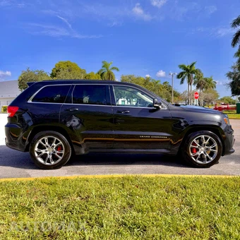 2012 Jeep Grand Cherokee SRT8 - miniatura 8