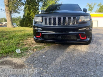 2012 Jeep Grand Cherokee SRT8 - miniatura 11