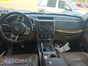 2012 Jeep Liberty Limited Edition – miniatura 11
