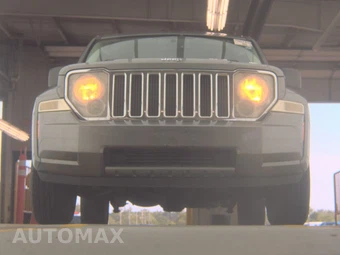 2012 Jeep Liberty Limited Edition – miniatura 3