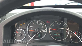 2012 Jeep Liberty Limited Edition – miniatura 21