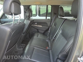 2012 Jeep Liberty Limited Edition - miniatura 13