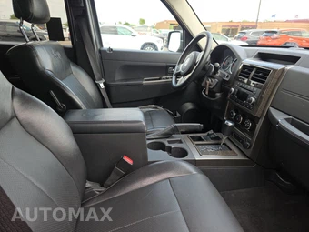 2012 Jeep Liberty Limited Edition - miniatura 8