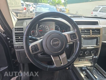 2012 Jeep Liberty Limited Jet Edition - miniatura 10