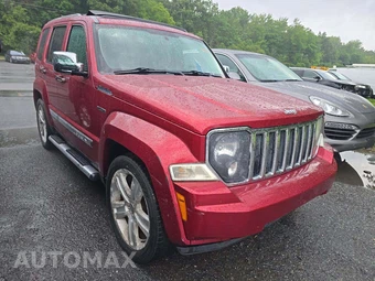 2012 Jeep Liberty Limited Jet Edition – miniatura 4