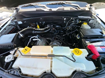 2012 Jeep Liberty Sport – miniatura 15