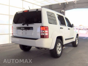 2012 Jeep Liberty Sport – miniatura 4