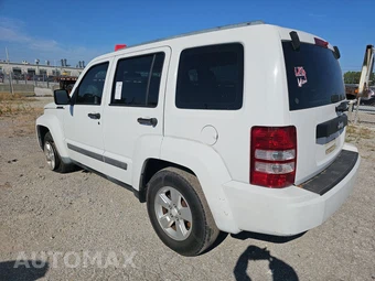 2012 Jeep Liberty Sport – miniatura 6