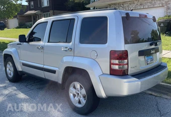 2012 Jeep Liberty Sport – miniatura 5