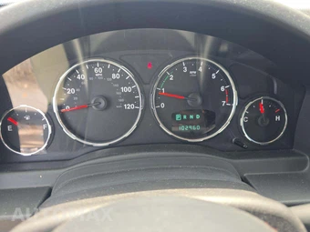 2012 Jeep Liberty Sport - miniatura 9