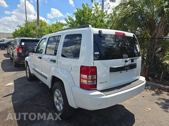 2012 Jeep Liberty Sport – miniatura 6
