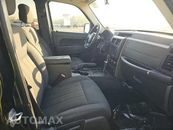 2012 Jeep Liberty Sport – miniatura 8