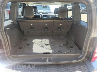 2012 Jeep Liberty Sport Latitude Edition - miniatura 16
