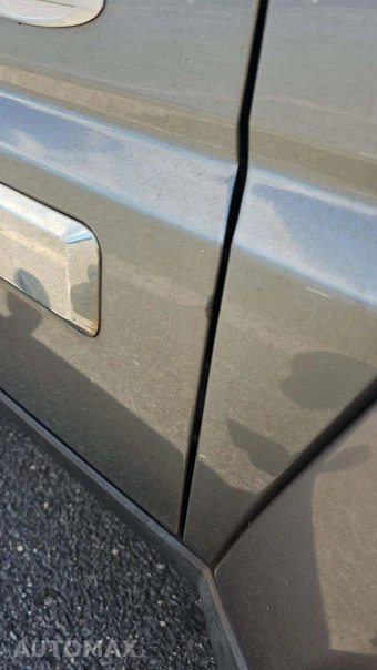2012 Jeep Liberty Sport Latitude Edition – miniatura 23