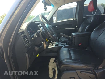 2012 Jeep Liberty Sport Latitude Edition – miniatura 7