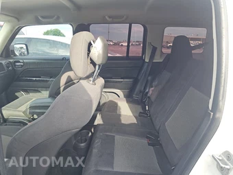 2012 Jeep Patriot Latitude – miniatura 13