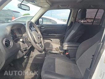 2012 Jeep Patriot Latitude – miniatura 7