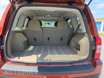 2012 Jeep Patriot Latitude – miniatura 11