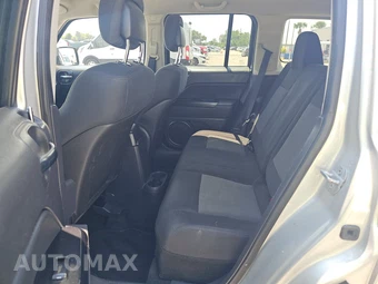 2012 Jeep Patriot Latitude – miniatura 13