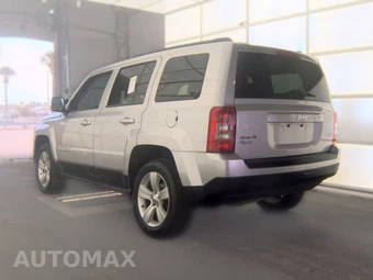 2012 Jeep Patriot Latitude – miniatura 6