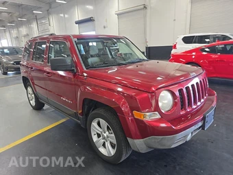 2012 Jeep Patriot Latitude – miniatura 3