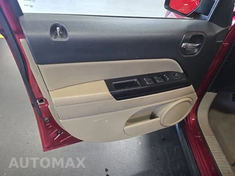 2012 Jeep Patriot Latitude – miniatura 9