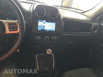 2012 Jeep Patriot Latitude – miniatura 11