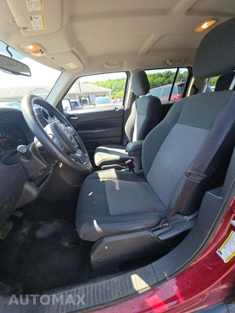 2012 Jeep Patriot Sport – miniatura 3