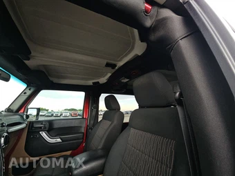2012 Jeep Wrangler Sahara - miniatura 17