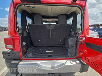 2012 Jeep Wrangler Sahara - miniatura 16
