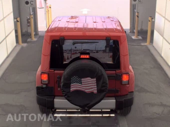 2012 Jeep Wrangler Sahara - miniatura 5