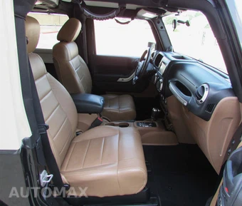 2012 Jeep Wrangler Sahara - miniatura 14