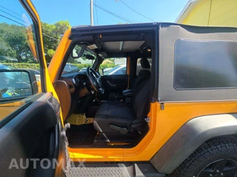 2012 Jeep Wrangler Sport – miniatura 6