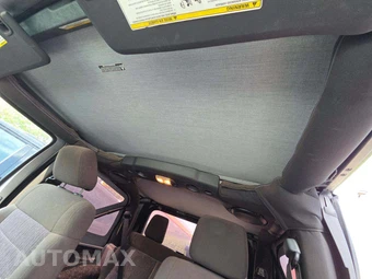 2012 Jeep Wrangler Sport - miniatura 11