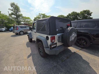 2012 Jeep Wrangler Sport - miniatura 2