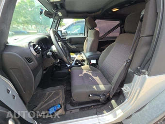 2012 Jeep Wrangler Sport - miniatura 6