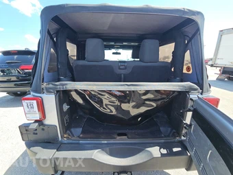 2012 Jeep Wrangler Sport - miniatura 16