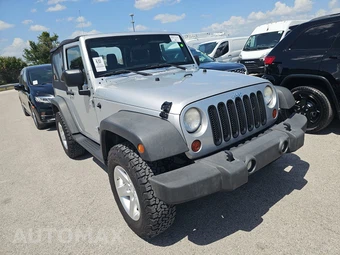 2012 Jeep Wrangler Sport - miniatura 3