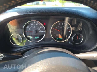 2012 Jeep Wrangler Sport - miniatura 9